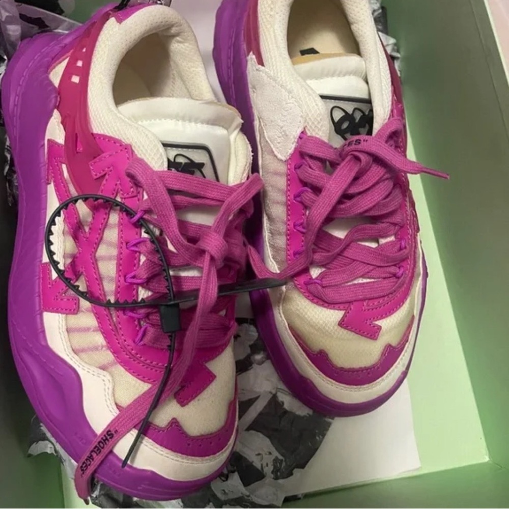 Off-White Pink and Purple Sneakers Vibrant Design